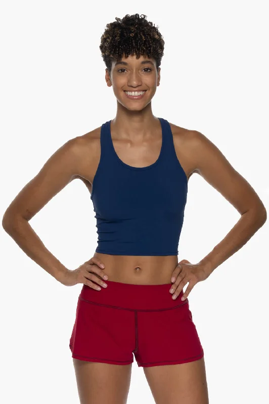 activewear-shorts-poppy-cranberry-solids