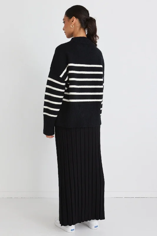 alaskastripefunnelneckknitjumper