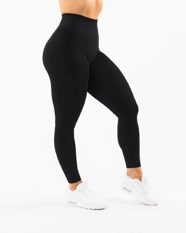 amplify-legging-v2-black