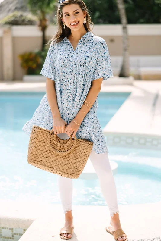 cant-leave-you-behind-blue-floral-tunic