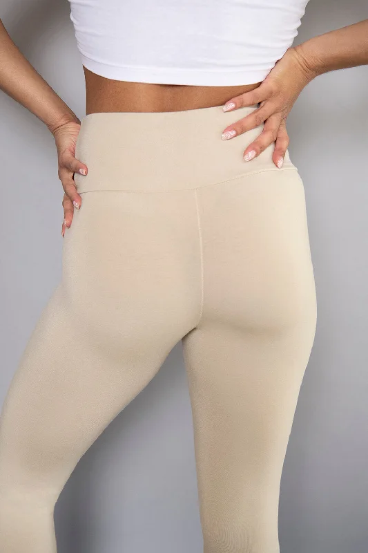 cropped-lightweight-leggings-beige