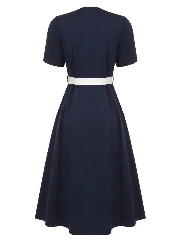 dark-blue-white-1940s-sailor-collar-dress