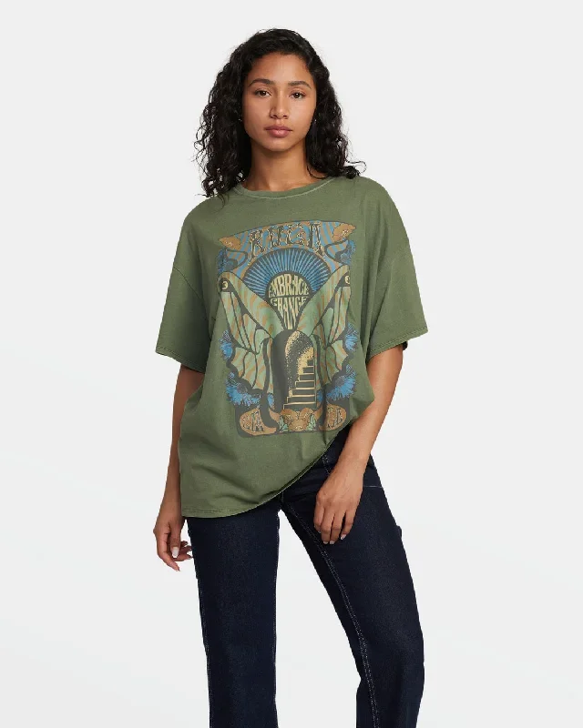 Embrace Change T-Shirt - Leaf