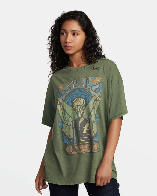 embrace-change-t-shirt-leaf