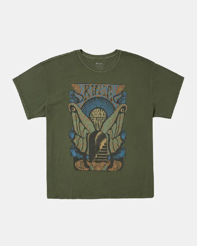 embrace-change-t-shirt-leaf