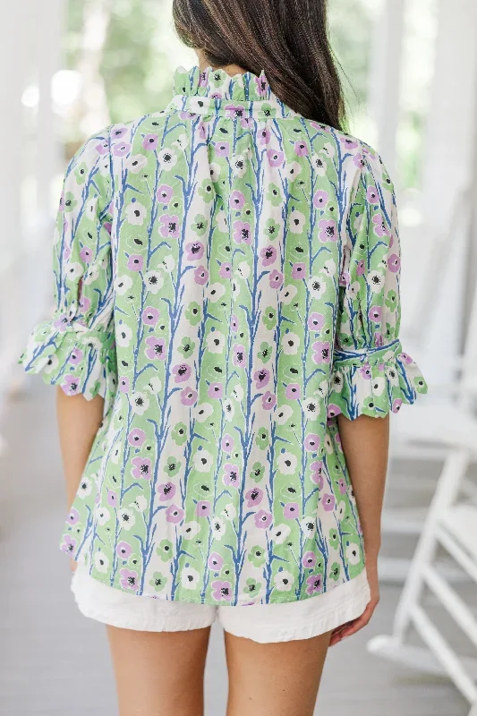 find-you-there-green-ditsy-floral-blouse