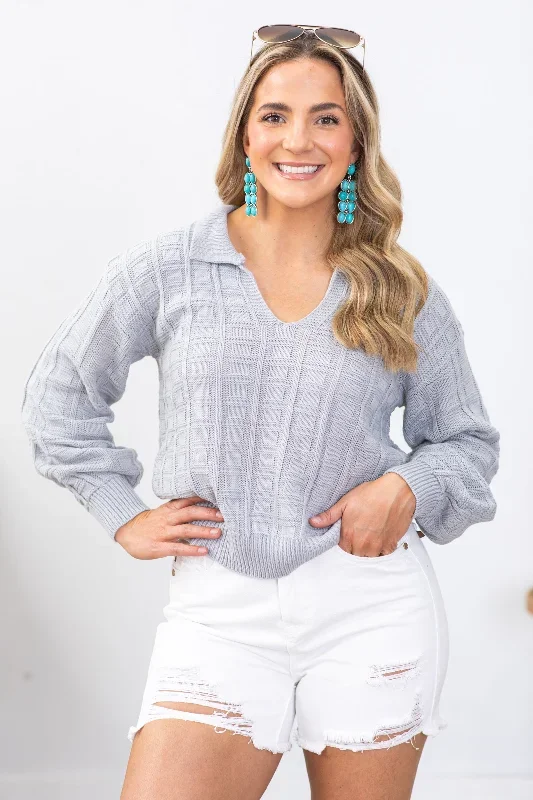 Gray Pattern Knitted Collared Sweater