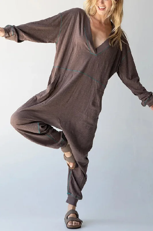 home-or-traveling-cotton-blend-long-sleeve-pocketed-loose-jumpsuit