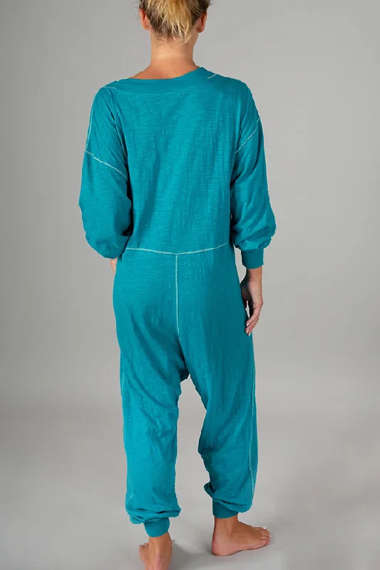 home-or-traveling-cotton-blend-long-sleeve-pocketed-loose-jumpsuit