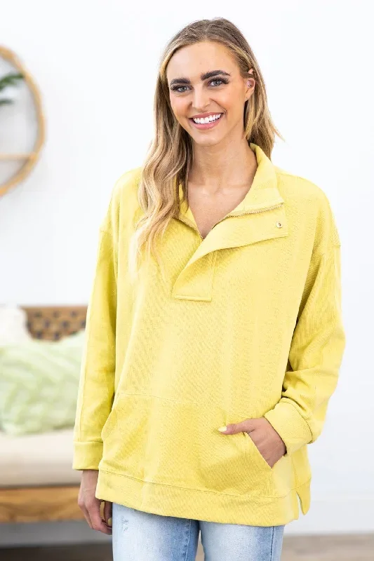 Light Yellow Green 1/4 Zip Pullover