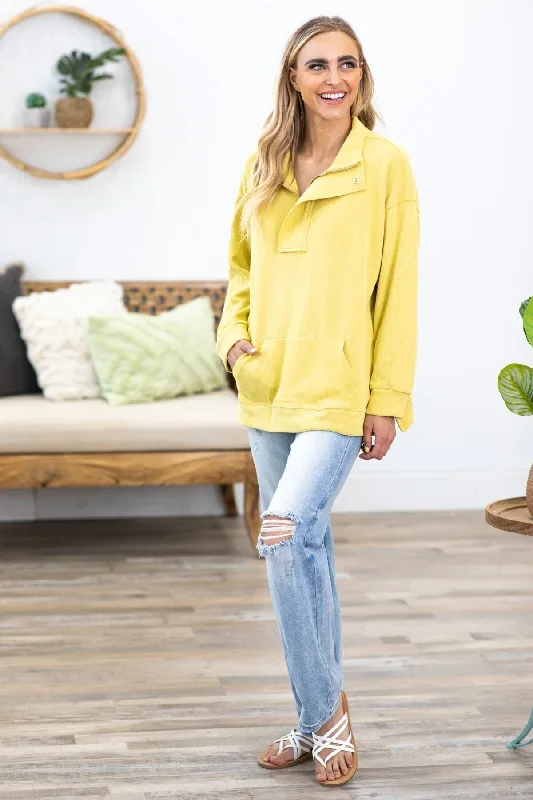 light-yellow-green-1-4-zip-pullover