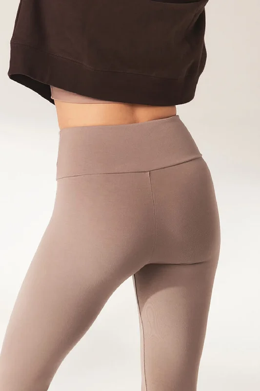 lightweight-everyday-high-waisted-leggings-beige