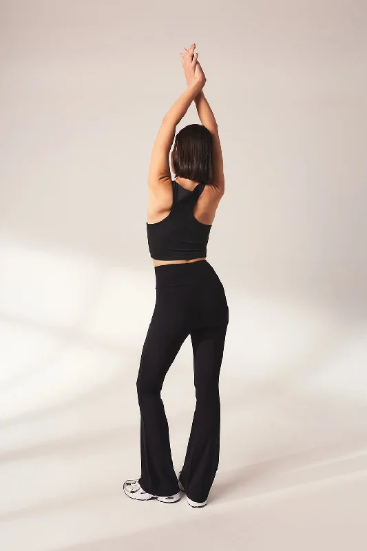 lightweight-flare-leggings-black