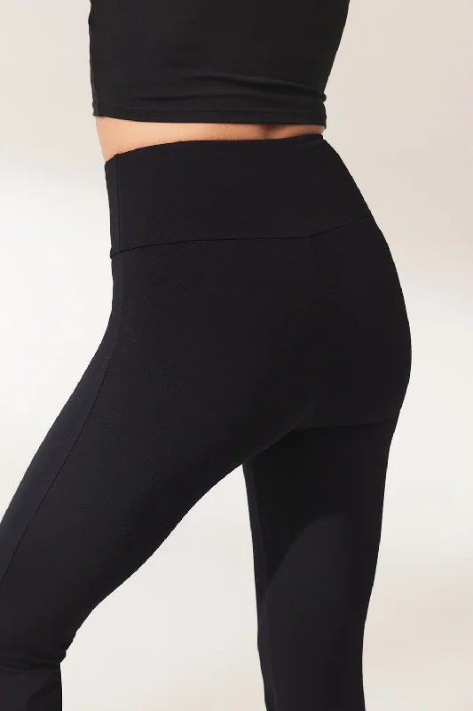 lightweight-flare-leggings-black