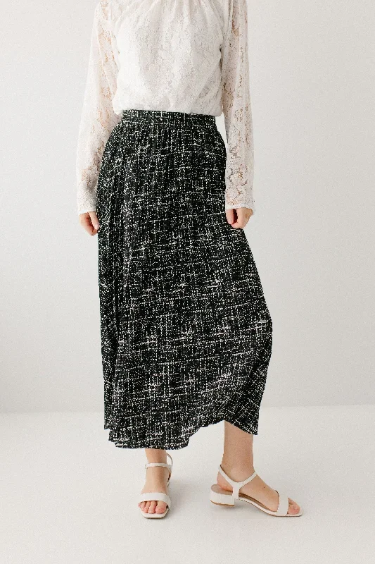 lucille-pleated-print-midi-skirt-in-black