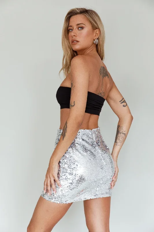 luna-heart-sequin-mini-skirt-silver