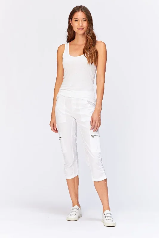 nadia-crop-white