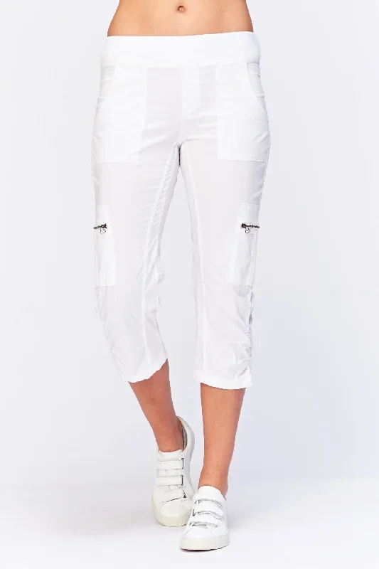 nadia-crop-white