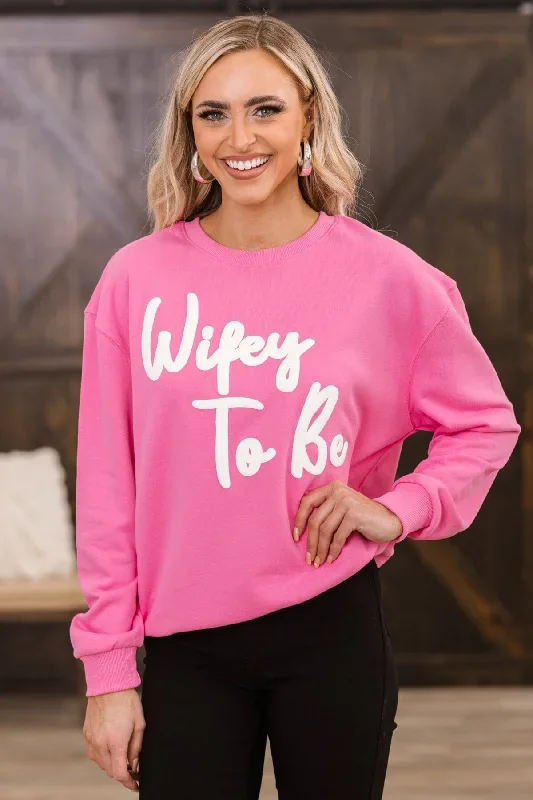 pink-wifey-to-be-graphic-sweatshirt