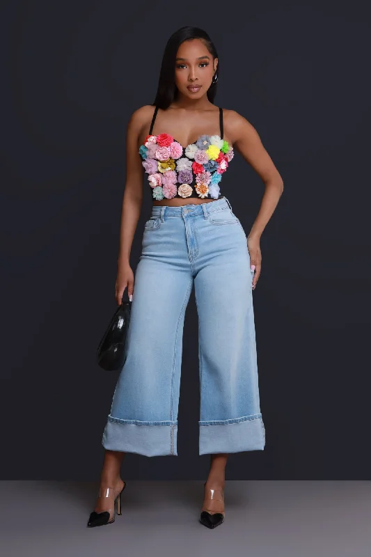 pretty-girl-floral-crop-top-black-multicolor