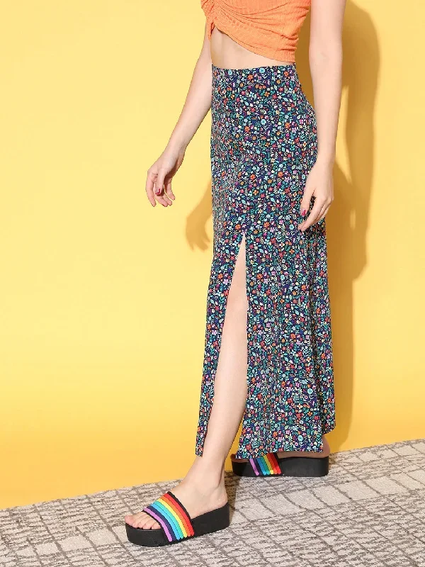 sk3692pl-berrylush-women-navy-blue-red-floral-printed-high-rise-waist-side-slit-flared-a-line-maxi-skirt