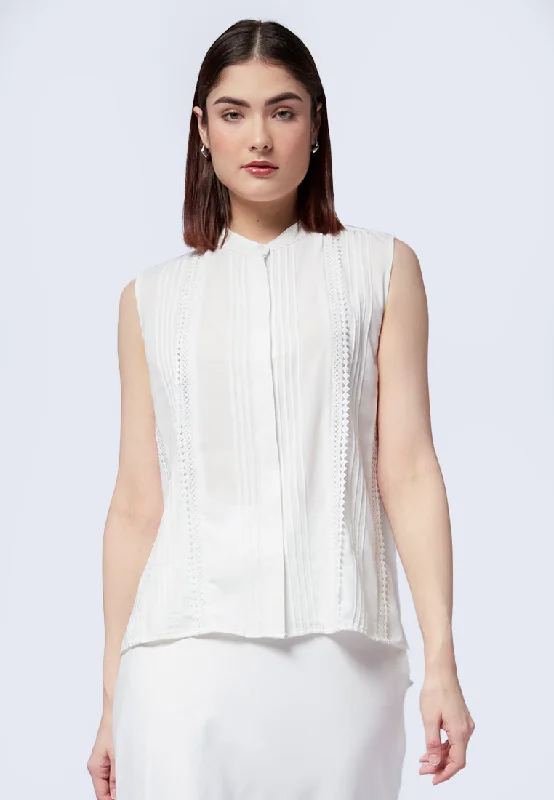 sleeveless-textured-blouse-24c094-off-white