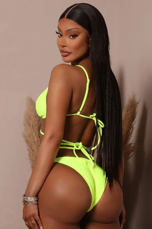 sneaky-link-vacation-2-piece-bikini-neon-yellow