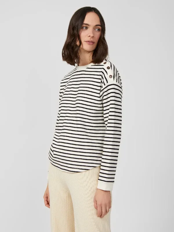 stripe-rib-button-detail-top-milk-black