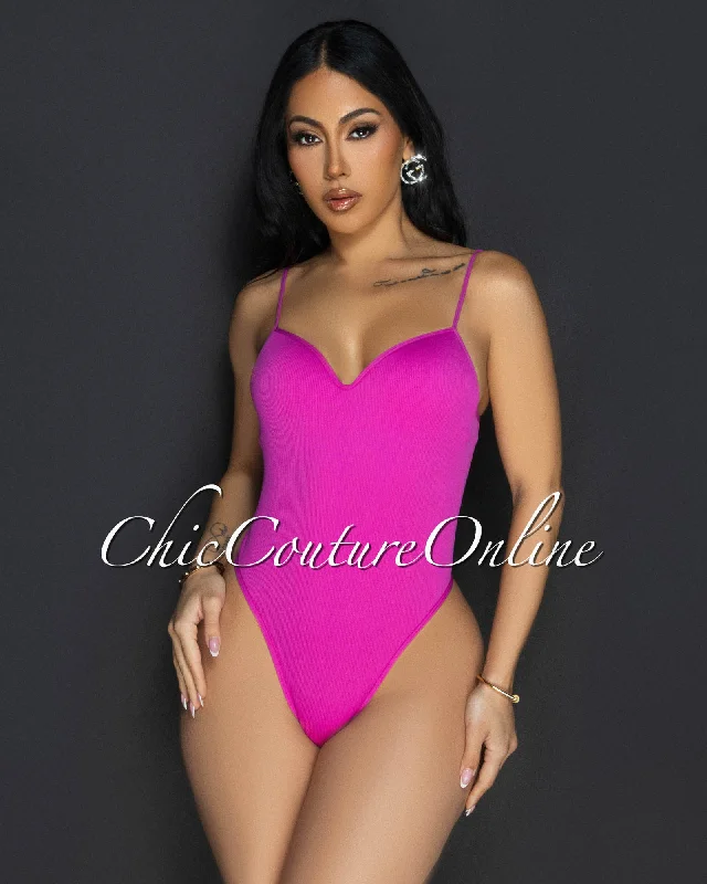 toniya-fuchsia-ribbed-body-con-bodysuit