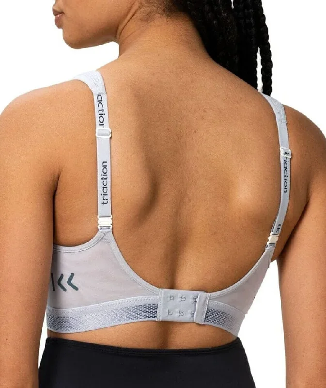 triumph-triaction-cardio-flow-wire-free-sports-bra-platinum