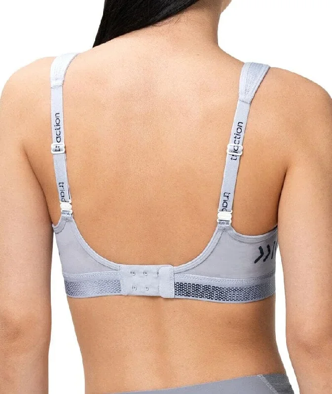 triumph-triaction-cardio-flow-wire-free-sports-bra-platinum