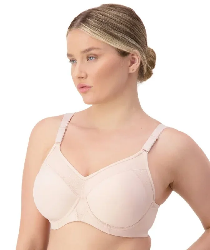 triumph-triaction-ultra-underwired-padded-sports-bra-fig-pink