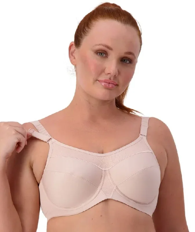 triumph-triaction-ultra-underwired-sports-bra-fig-pink