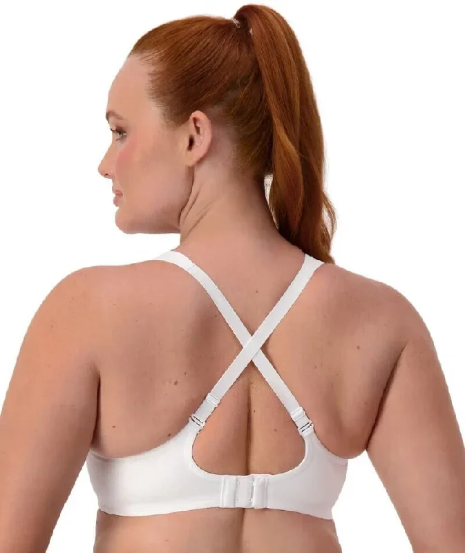 triumph-triaction-ultra-underwired-sports-bra-white