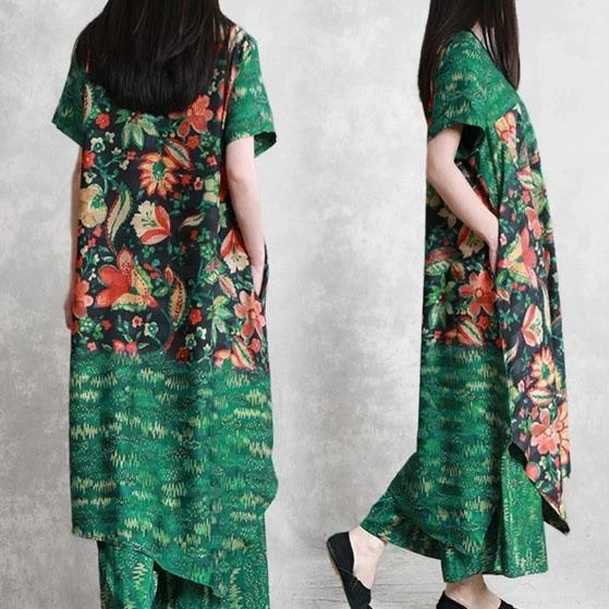 women-green-print-v-neck-asymmetric-top-and-elastic-waist-wide-leg-pants