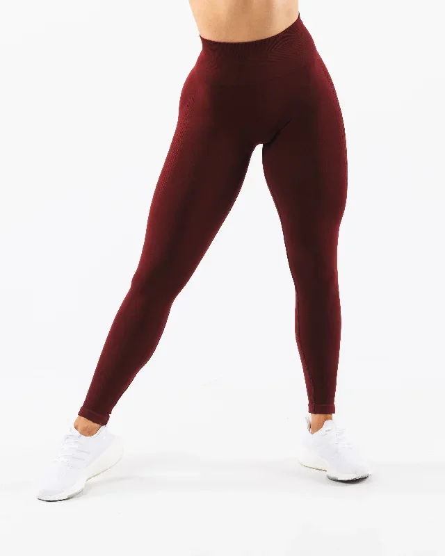 women-s-amplify-contour-legging-new-burgundy