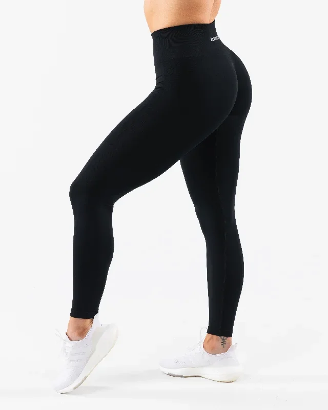 womens-amplify-gravity-legging-black