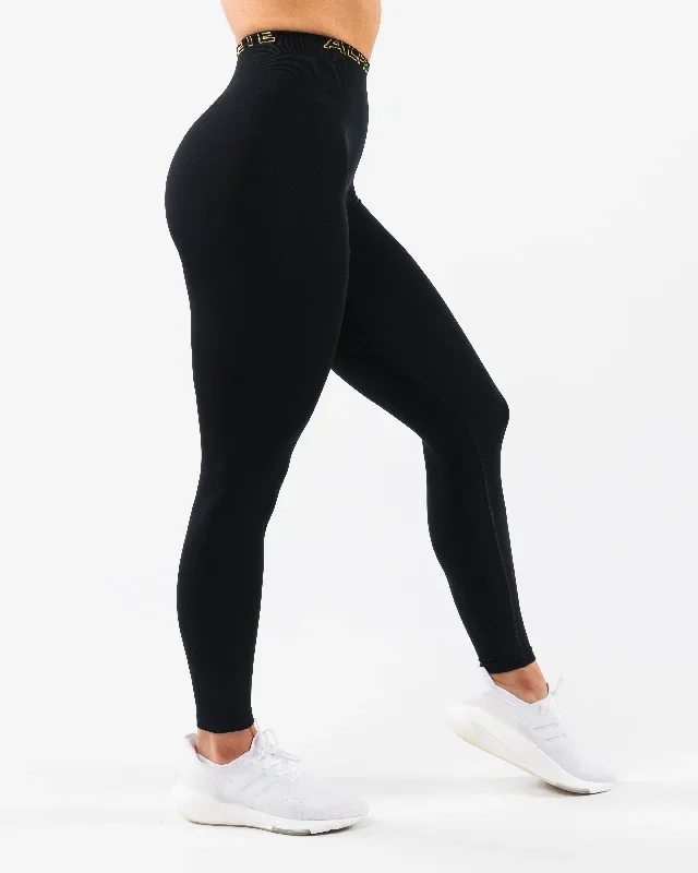 womens-amplify-se-gravity-legging-black