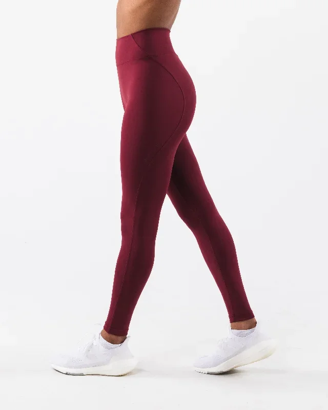 womens-aura-legging-cran