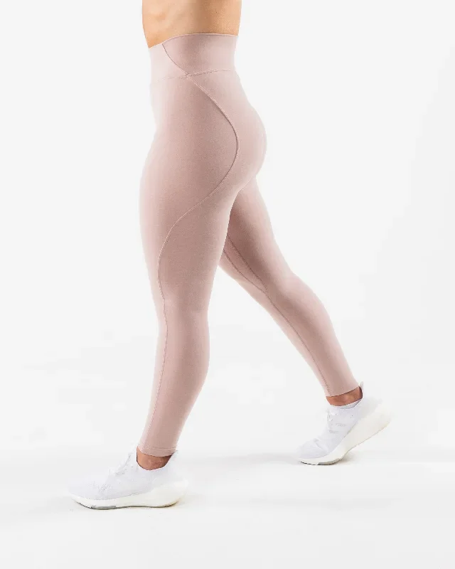 womens-aura-legging-porcelain