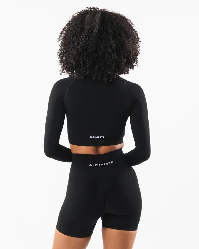 womens-stratus-long-sleeve-crop-black