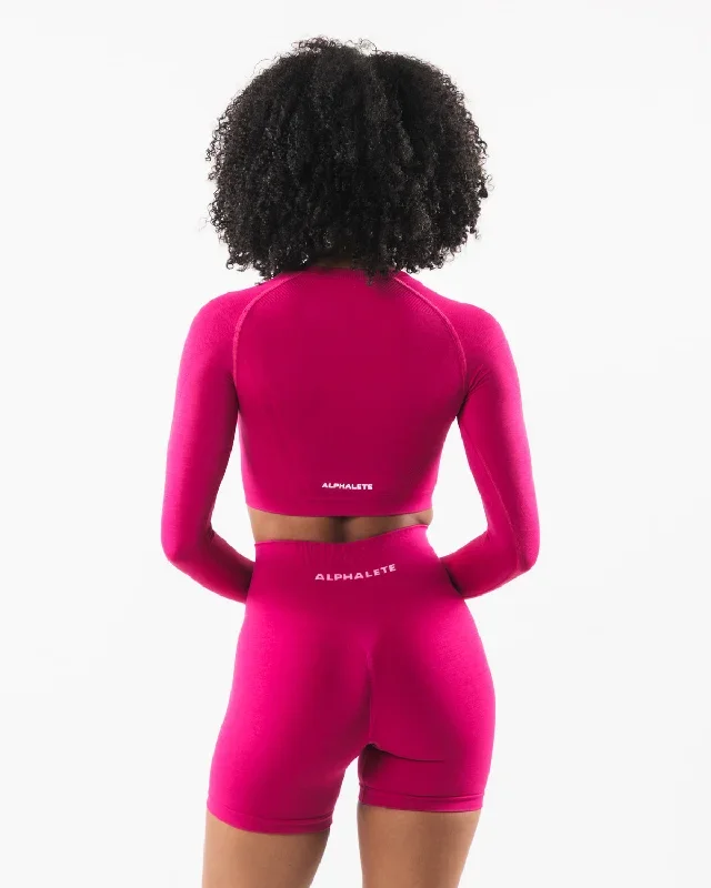 womens-stratus-long-sleeve-crop-magenta