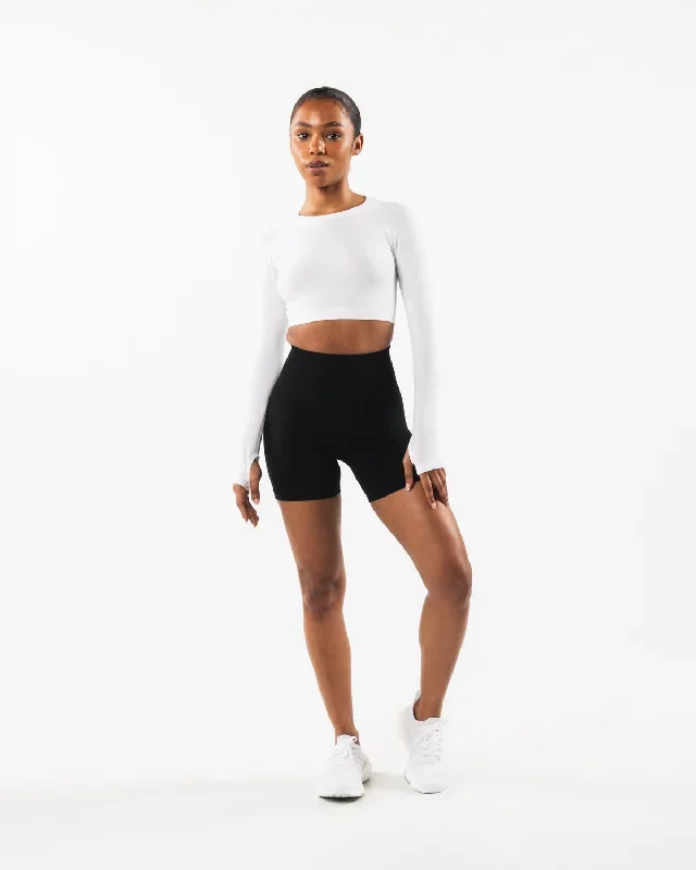 womens-stratus-long-sleeve-crop-white