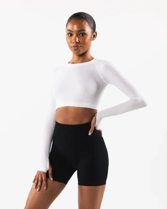 womens-stratus-long-sleeve-crop-white