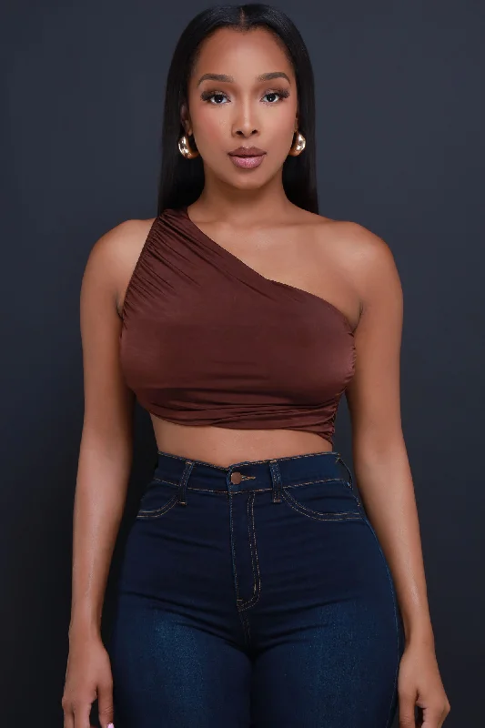 You Slick One Shoulder Ruched Crop Top - Chocolate